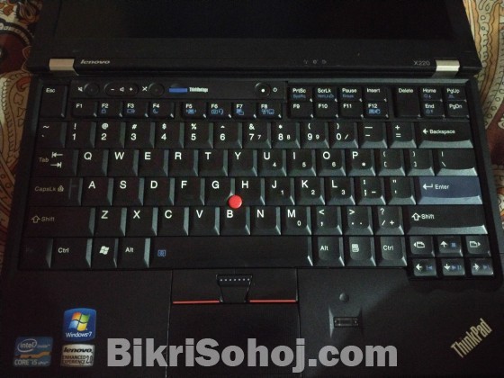 Lenevo x220, 8GB Ram, Hdd: 500gb,Display 13